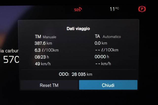 VOLVO V60 NON MARCIANTE B3 automatico Essential PREZZO NETTO