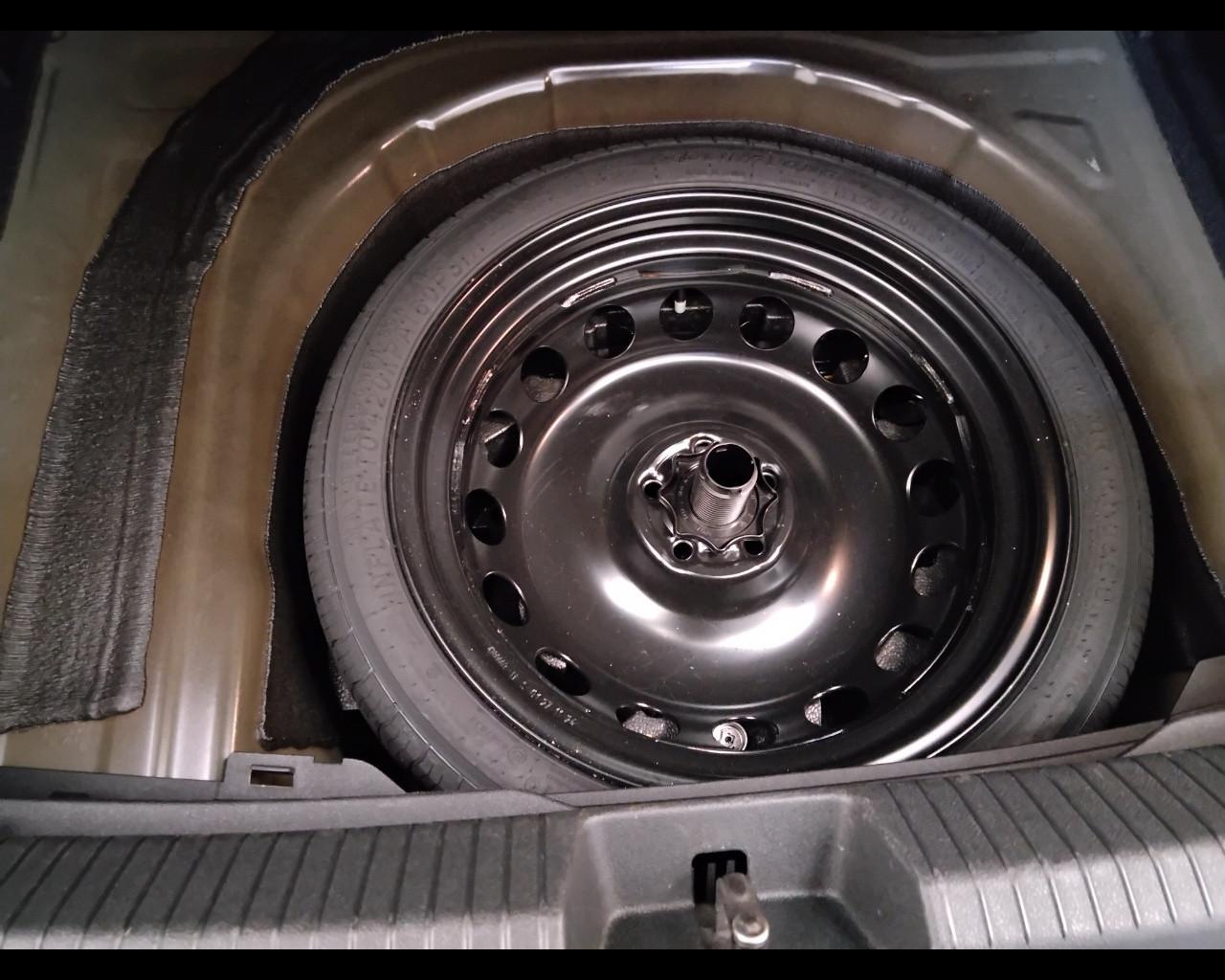 VOLKSWAGEN Taigo - Taigo 1.0 tsi R-Line 115cv dsg