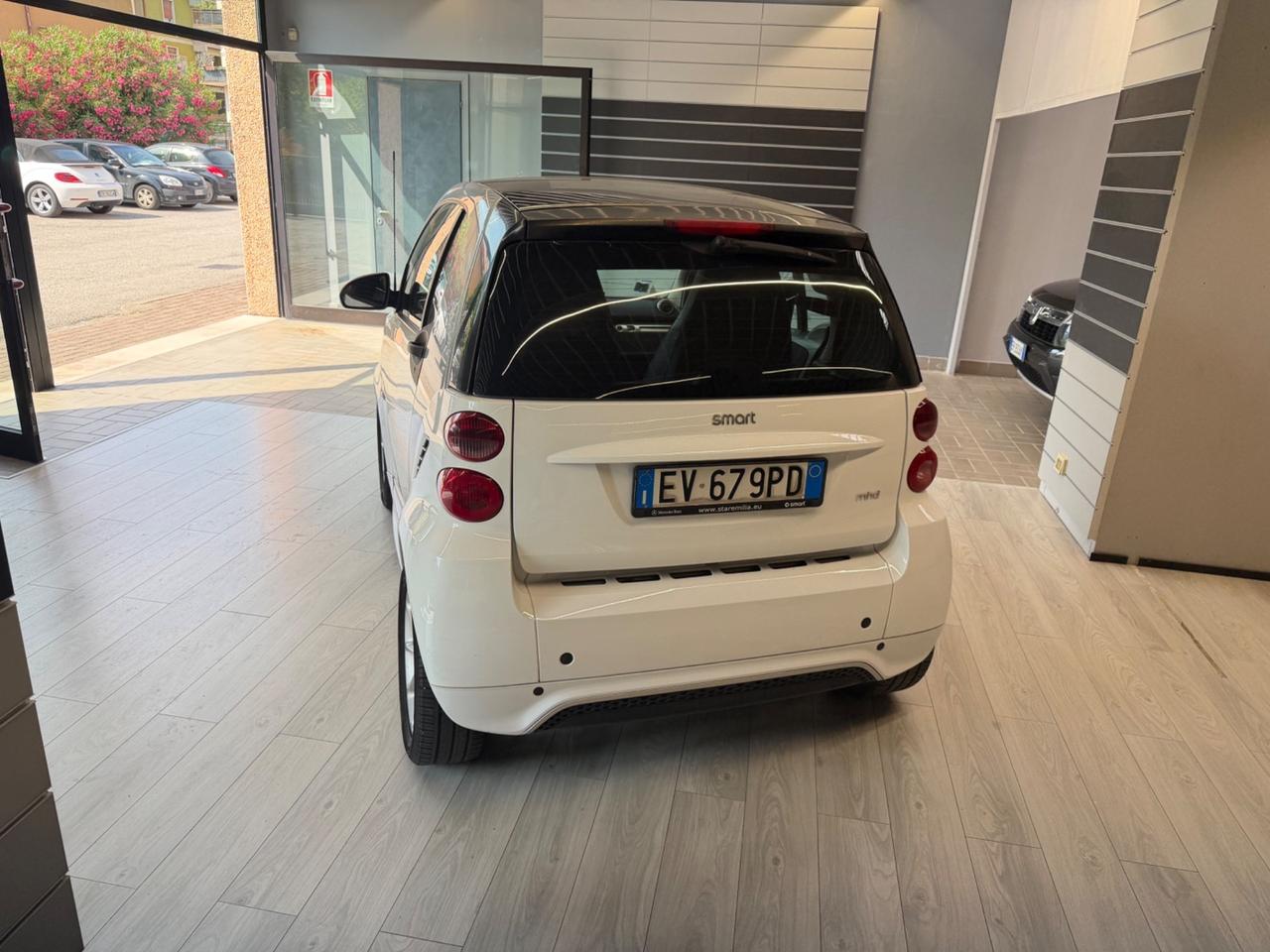 Smart ForTwo 1000 52 kW MHD coupé passion