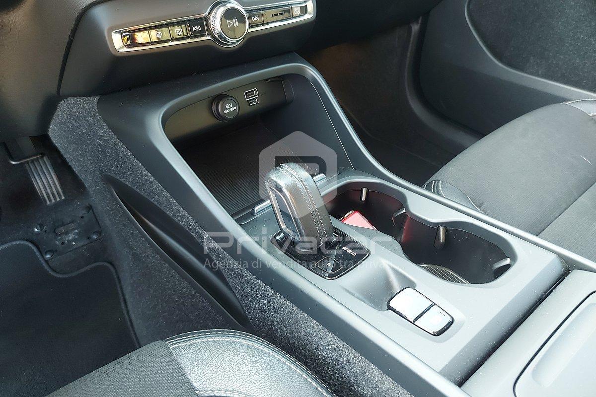 VOLVO XC40 D3 Geartronic Momentum