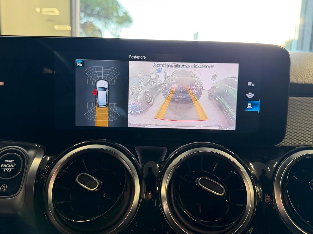 MERCEDES-BENZ GLB 180D SPORT 2.0 116CV PELLE NAVI CAM ANNO 2022