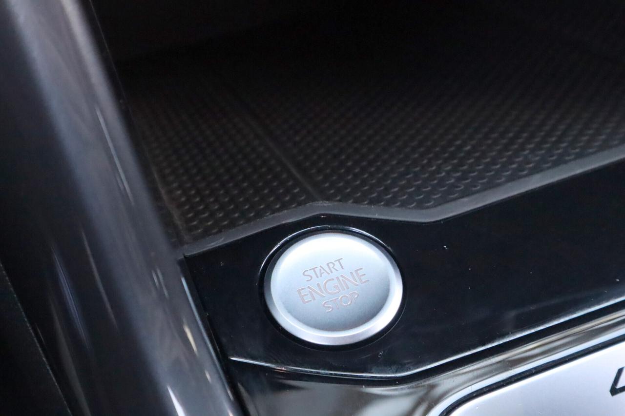 Volkswagen T-Roc 2.0 TDI SCR 150 CV DSG 4MOTION R LINE LED Viritual