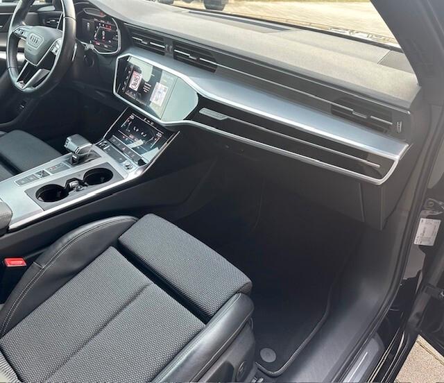 Audi A6 Avant 40 2.0 TDI quattro ultra S tronic S-Line Sport