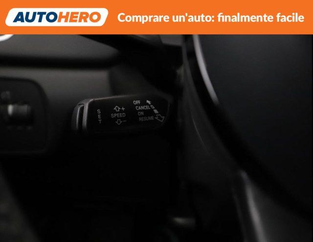 AUDI Q3 2.0 TDI 120 CV Business