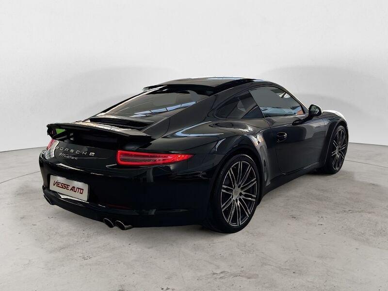 Porsche 911 CARRERA Coupe black edition