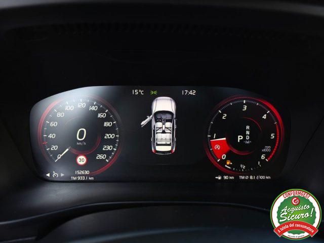 VOLVO XC40 D3 AWD Geartronic Inscription