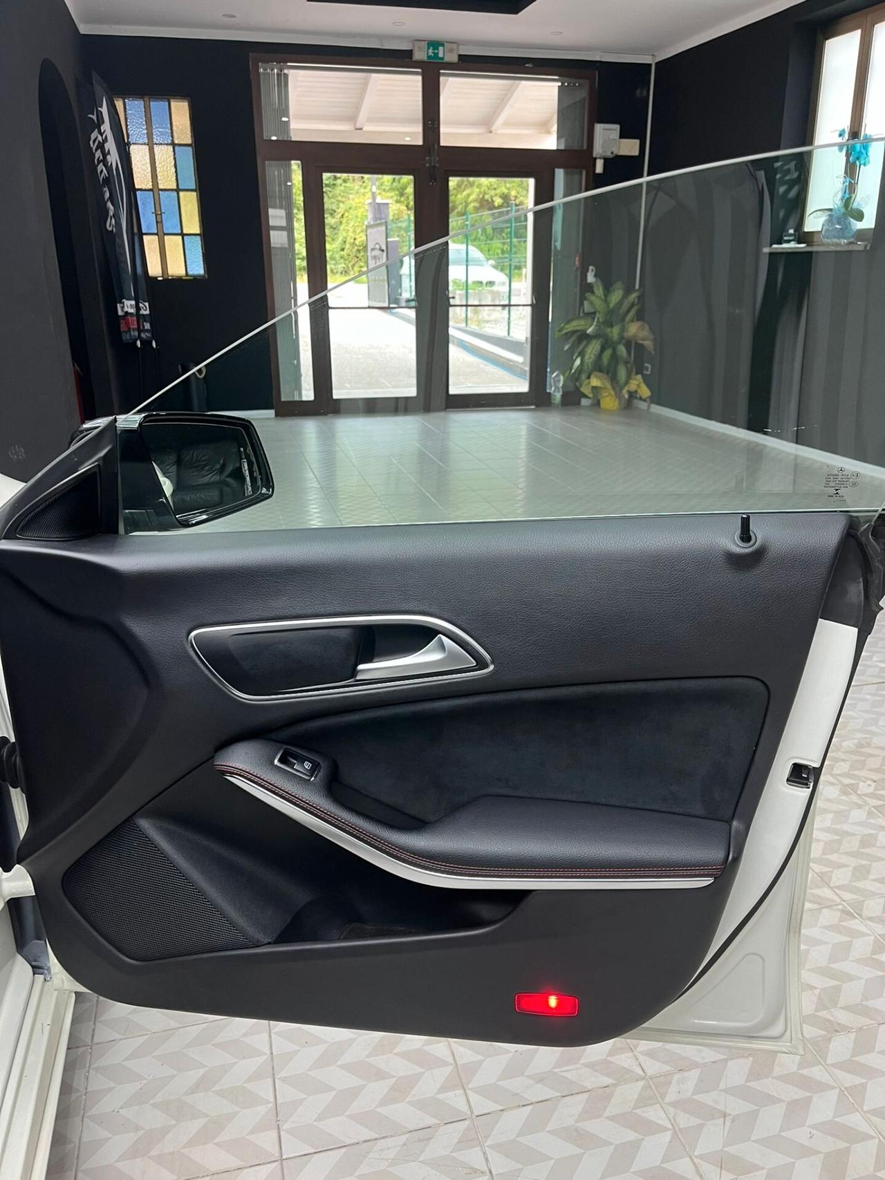 Mercedes-benz CLA 220 CLA 220 d 4Matic Automatic Premium