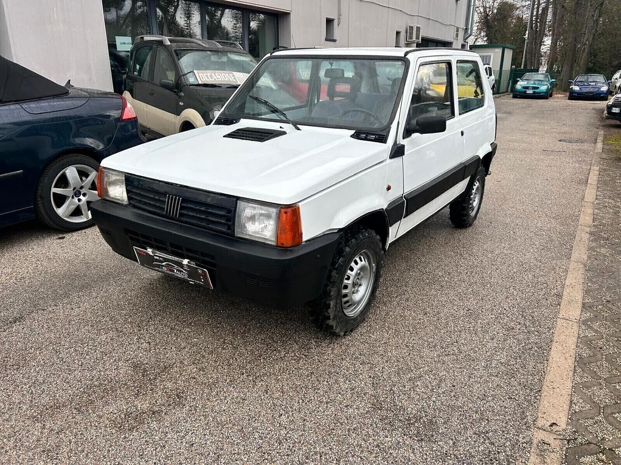 FIAT PANDA 4X4 Benzina 1000 con km 210.524 GANCIO TRAINO
