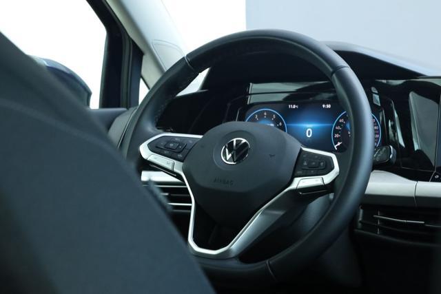 VOLKSWAGEN Golf 1.0 eTSI EVO DSG Life