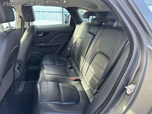 JAGUAR F-Pace F-Pace 2.0d Prestige awd 180cv auto my18- FR055SE