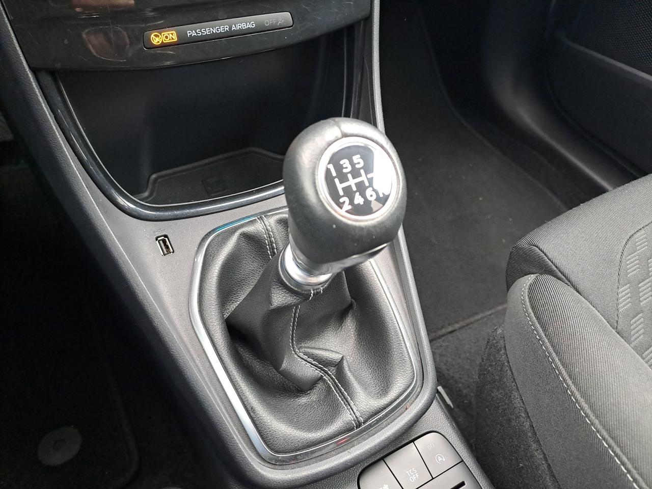 FORD Puma '19-> - Puma 1.0 EcoBoost Hybrid 125 CV S&S Titanium