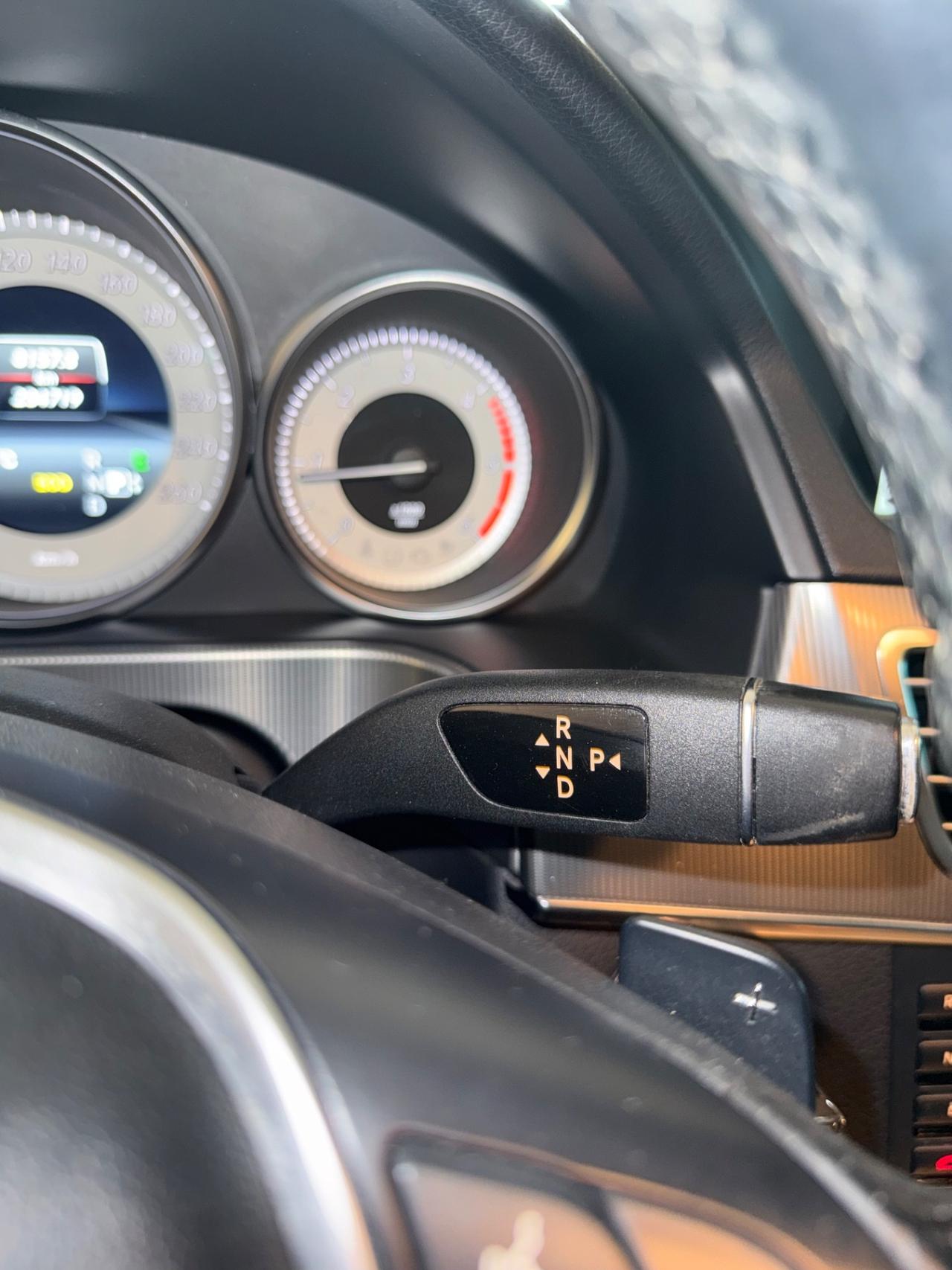 Mercedes-benz E 220 BlueTEC S.W. Automatic Premium