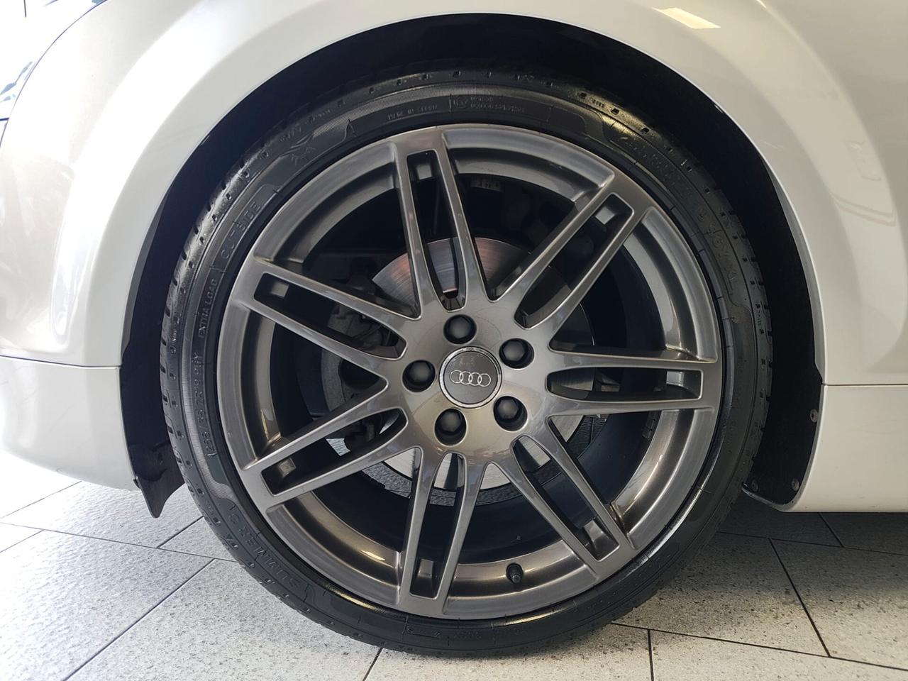 Audi TT 2.0TFSI MANUALE R19 OMOLOGATI