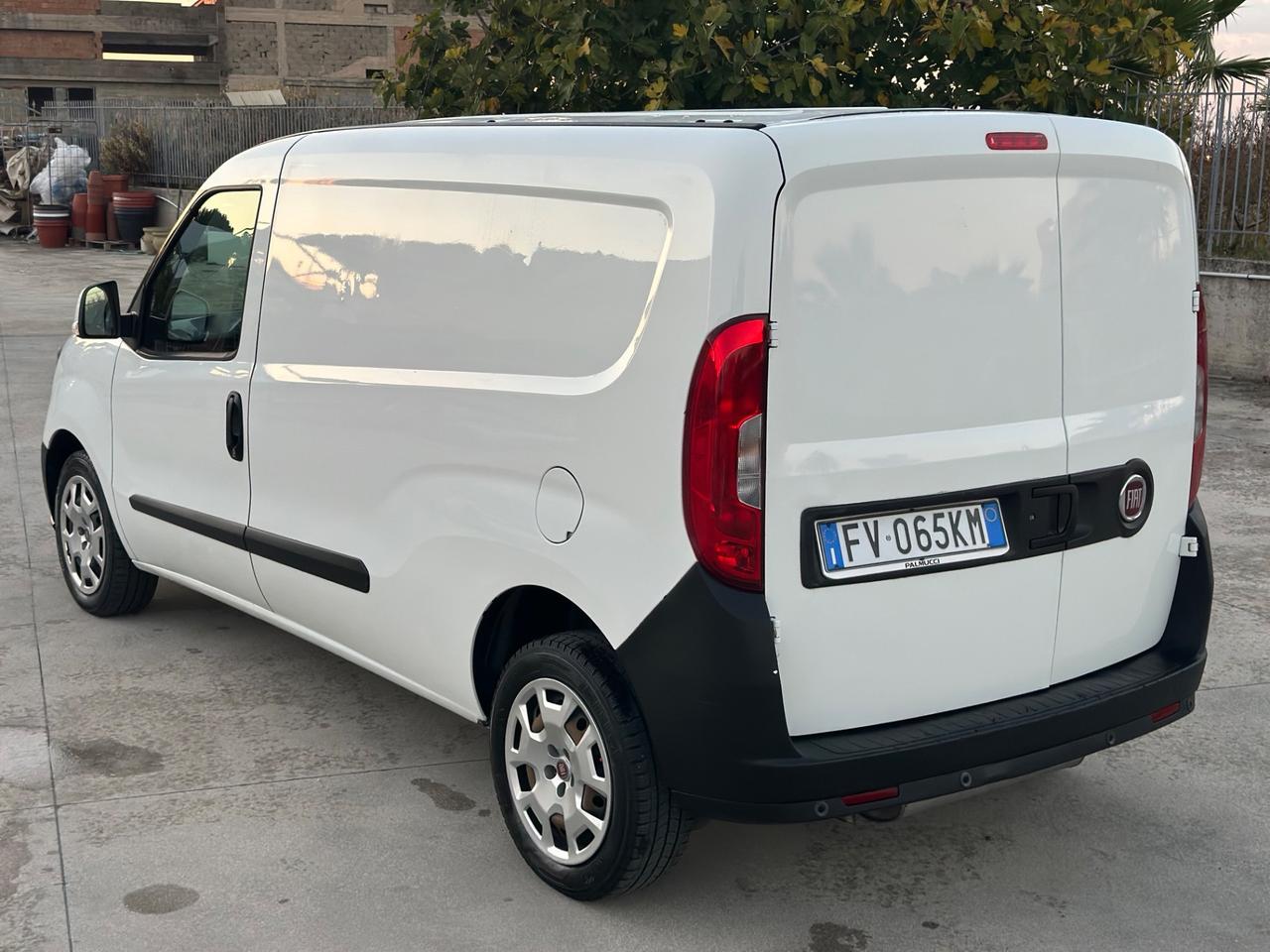 Fiat Doblò 1.4 Natural Power 120cv Cargo Maxi 2019