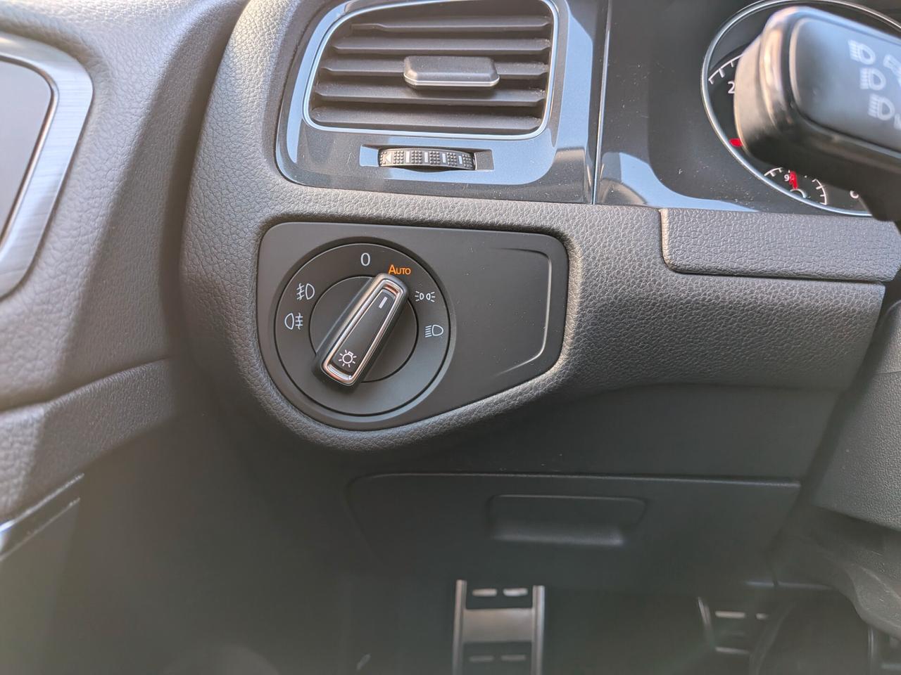 VW GOLF 7.5 2.0 TDI 150CV DSG