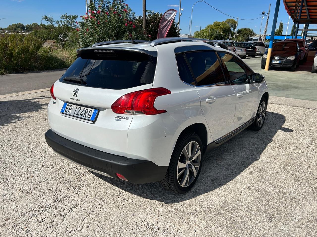 Peugeot 2008 1.6 e-HDi 115 CV Stop&Start Allure