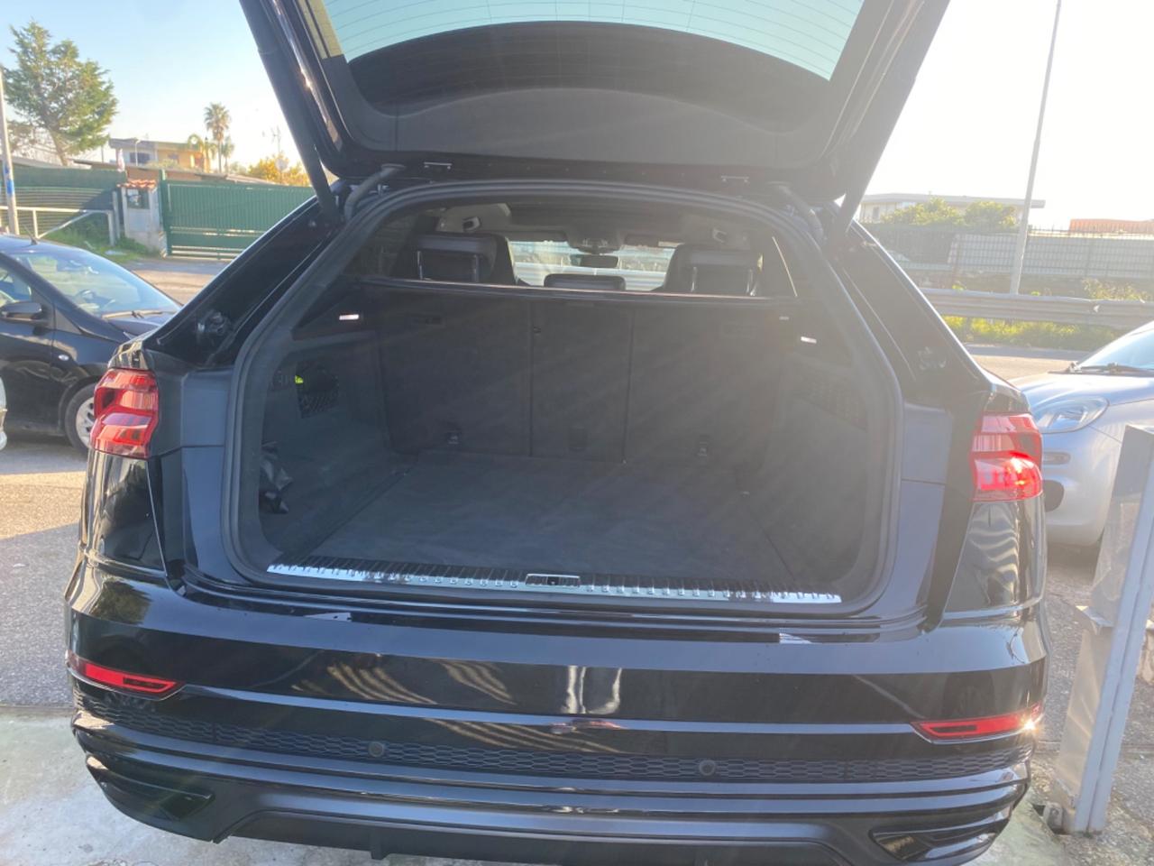 Audi Q8 50 TDI 286 CV quattro tiptronic Sport