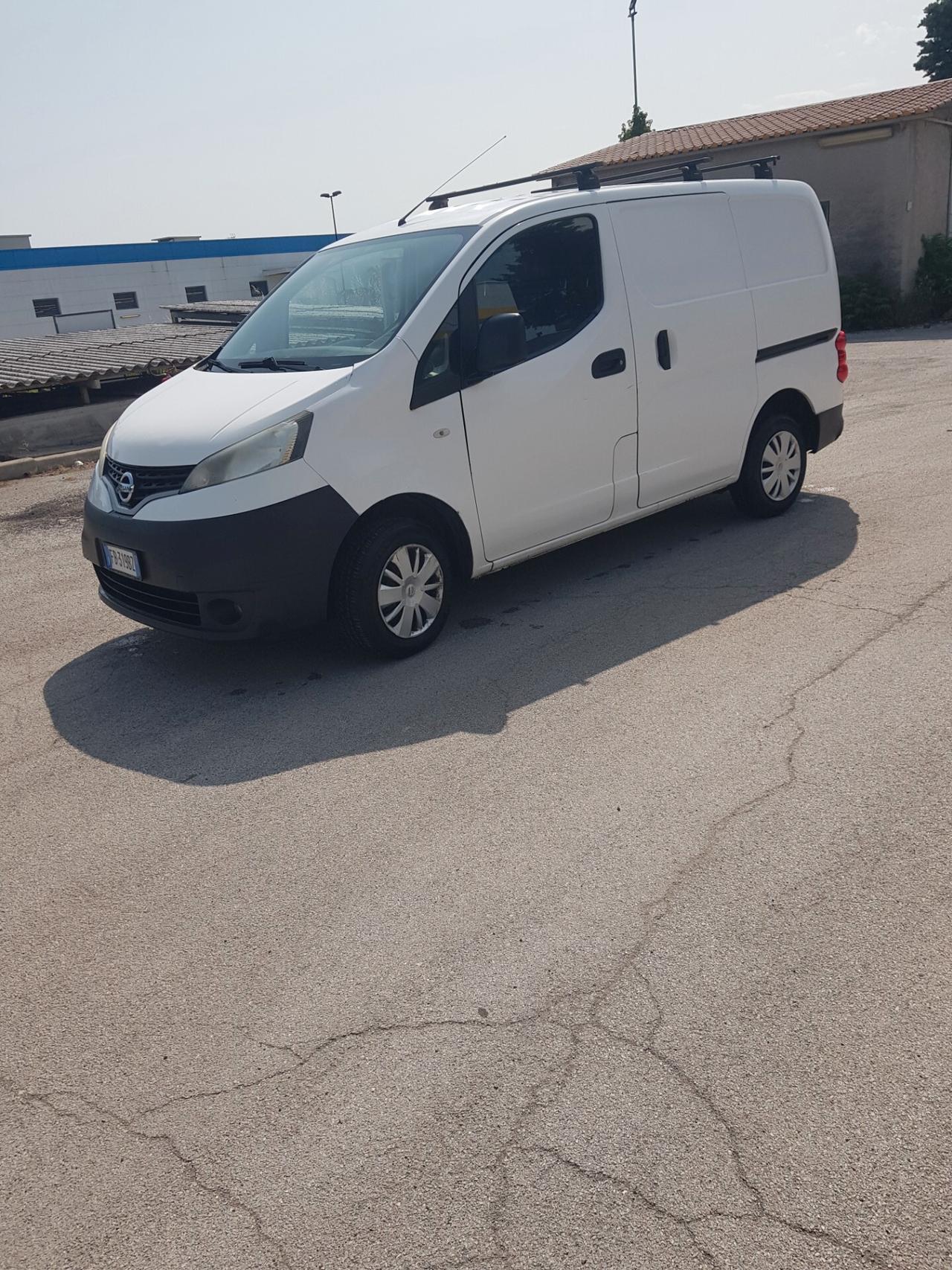 NISSAN Nv 200 1.5 diesel anno 2015