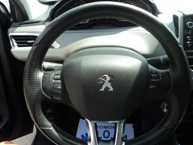 PEUGEOT 208 1° serie PureTech 82 5 porte Allure
