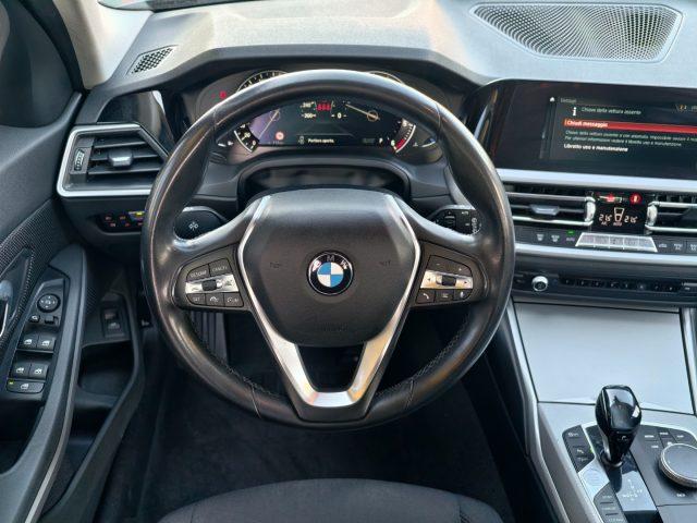 BMW 320 d xDrive Touring Sport