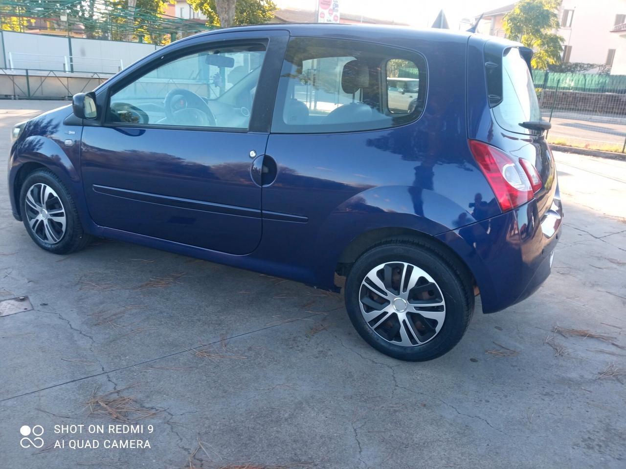 Renault NEW Twingo night&Day