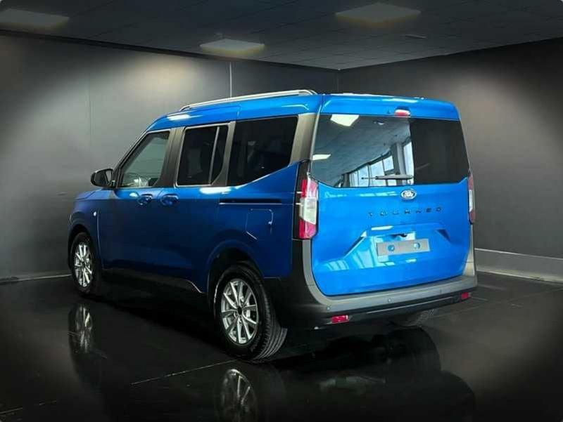 Ford Tourneo Courier PROMO CREA IL TUO PREZZO!!FORD COURIER 1.0 EcoBoost Titanium AZIENDALE DA € 17300 DETAX