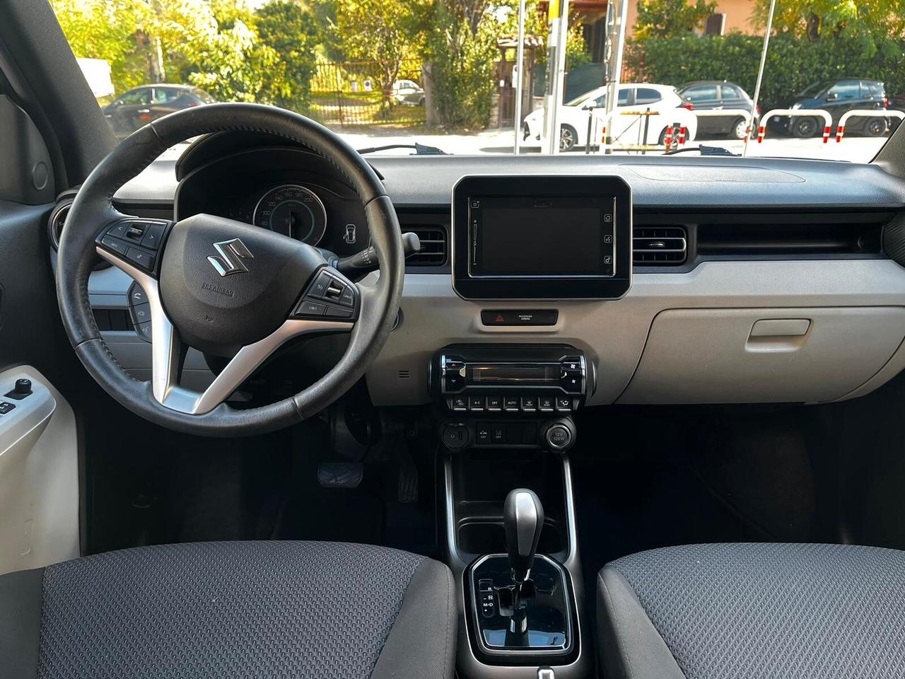 Suzuki Ignis 1.2 Dualjet Top