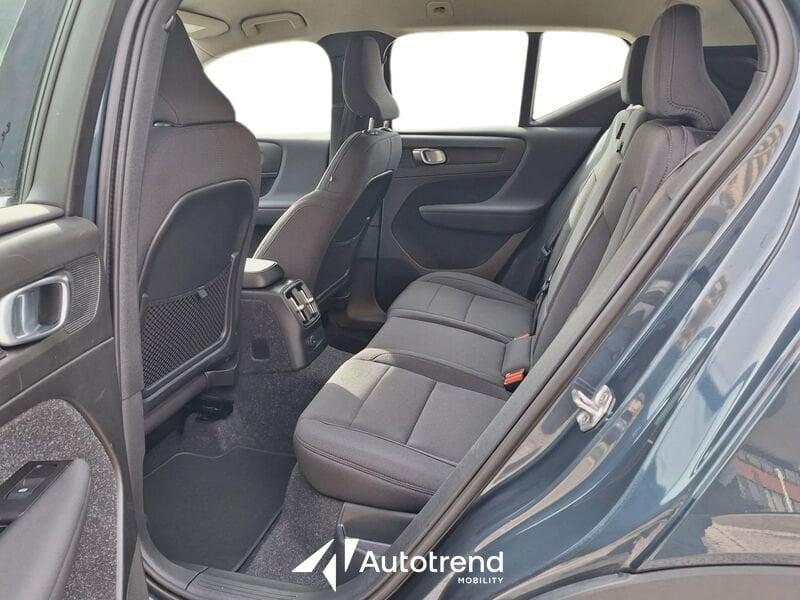 Volvo XC40 Recharge T4 129+82 CV Plug-in Hybrid Automatica Recharge Inscription Expression