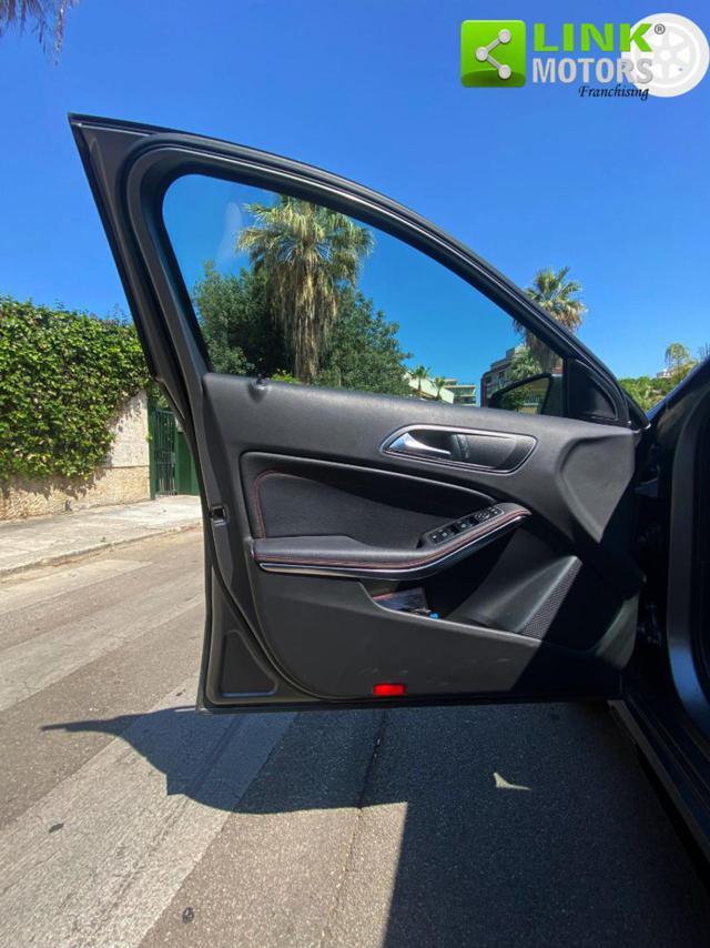 MERCEDES-BENZ A 45 AMG 4Matic Automatic Performance