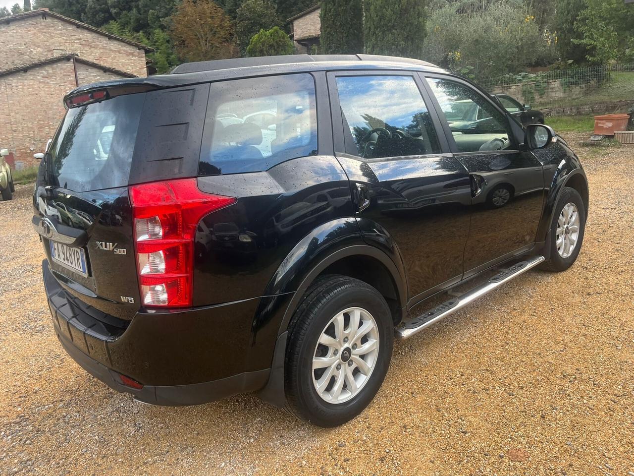 XUV500 2.2 16V FWD W8 (7 POSTI)