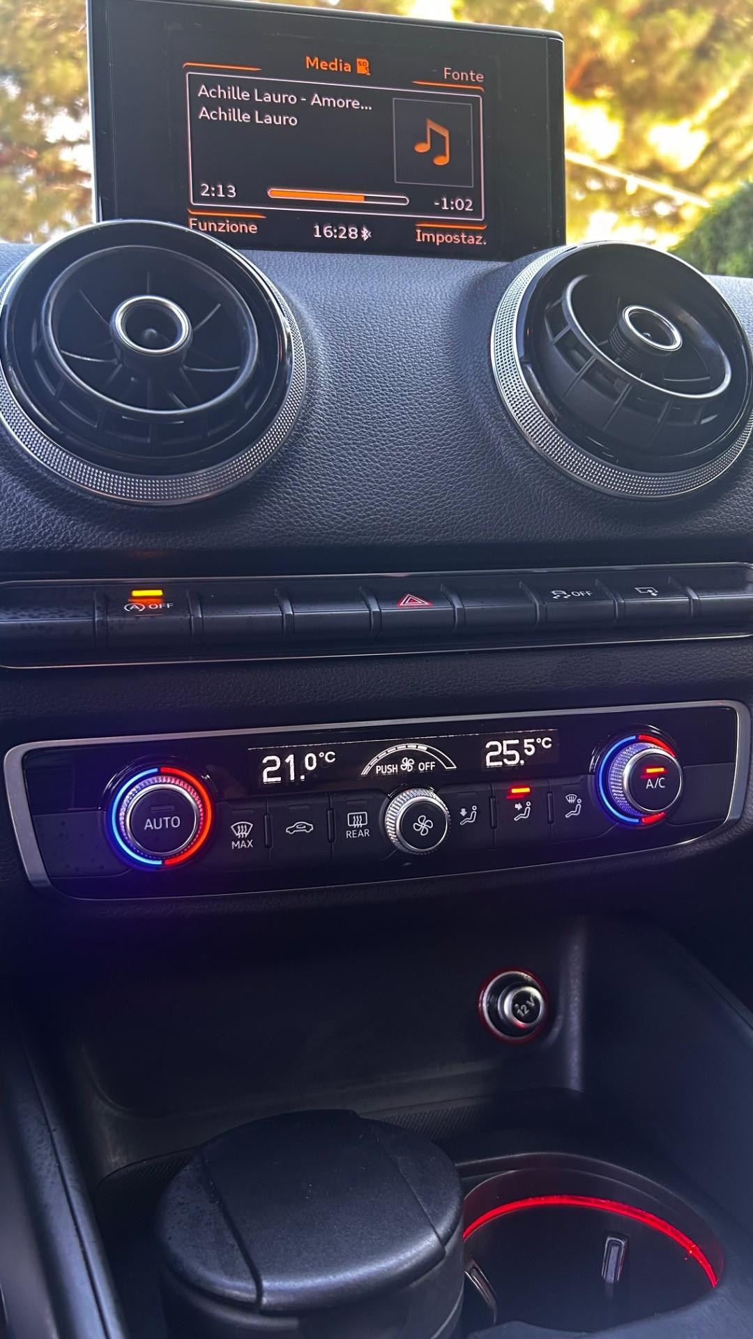 Audi A3 SPB 1.6 TDI clean diesel Ambition
