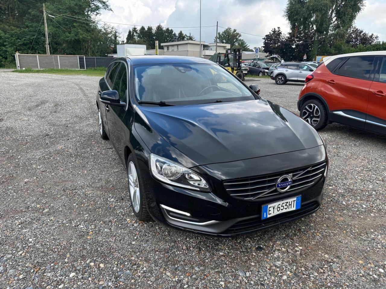 Volvo V60 D5 Geartronic Summum