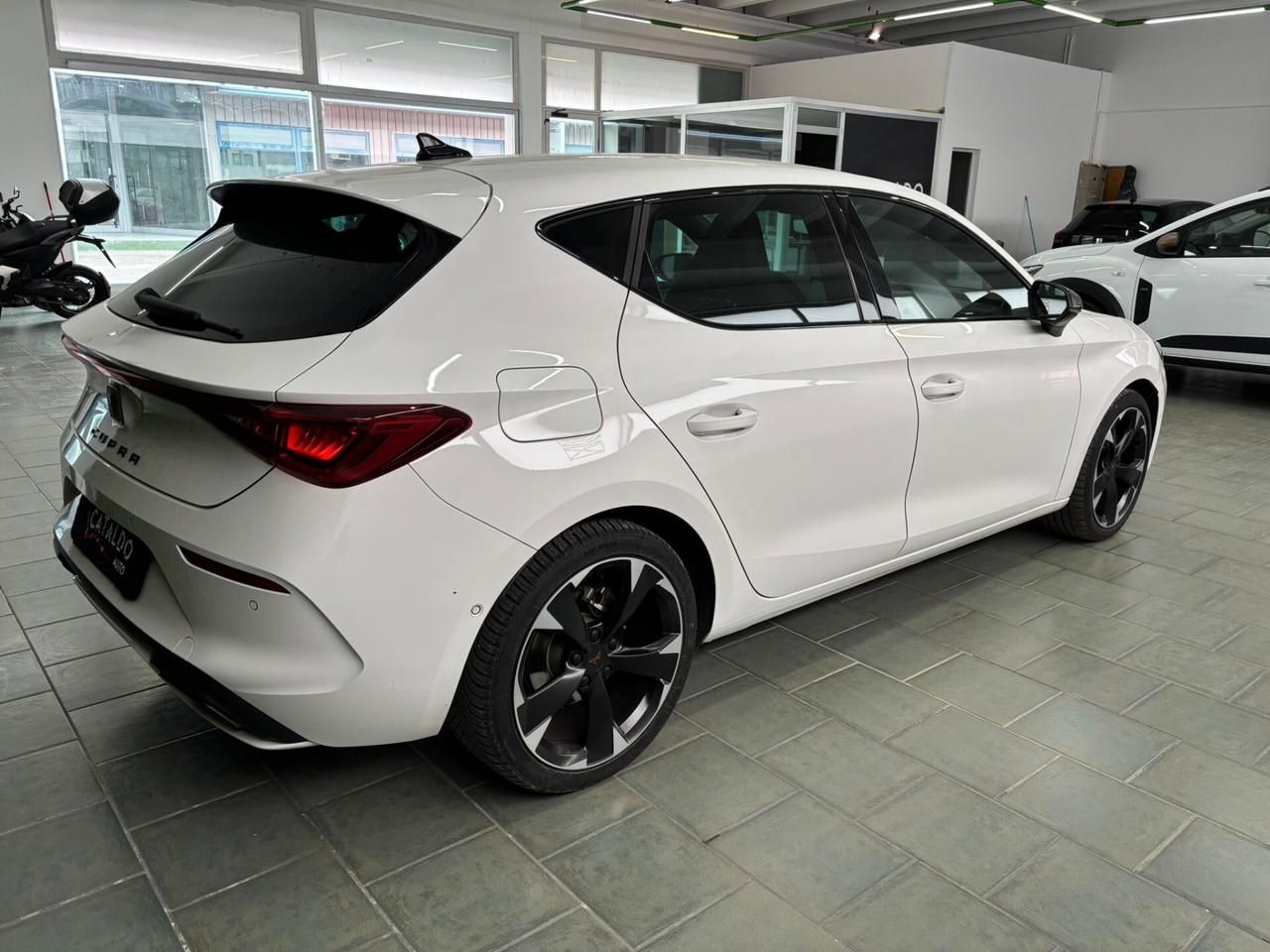 Cupra Leon 1.5 Hybrid 150 CV DSG