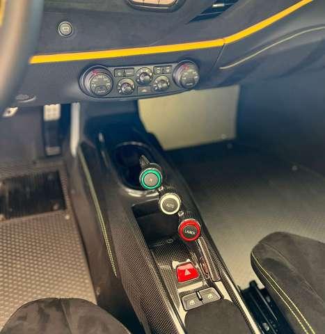 Ferrari 488 Coupe 3.9 Pista dct FULL CARBON/SOLLEVATORE