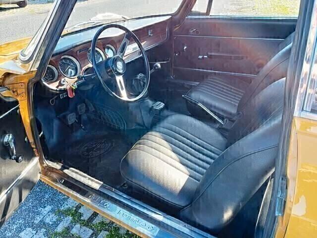 Alfa Romeo GT 1300