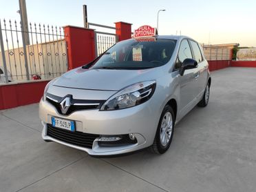 Renault Scenic XMod 1.5 dCi - 110cv FULL OPTIONAL