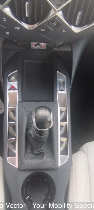 DS DS 3 Crossback BlueHDi 100 So Chic