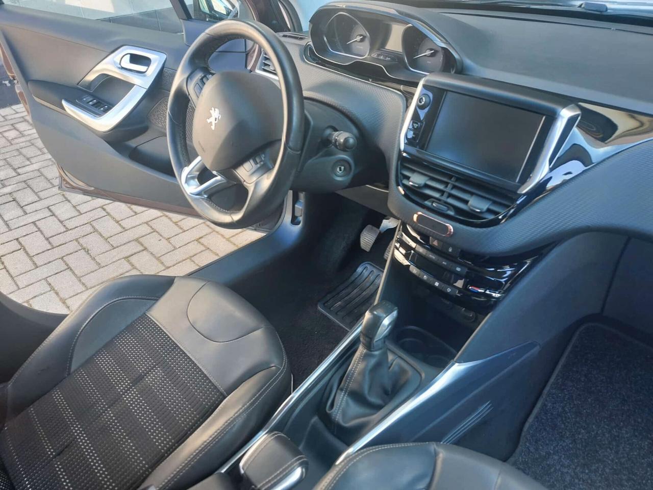 Peugeot 2008 2008 1.2 puretech (vti) 12v Allure 82cv