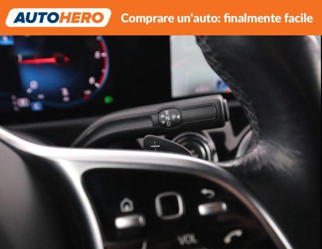 MERCEDES-BENZ A 180 d Automatic Premium