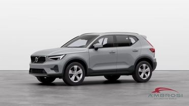 VOLVO XC40 B3 Mild hybrid Benzina Core