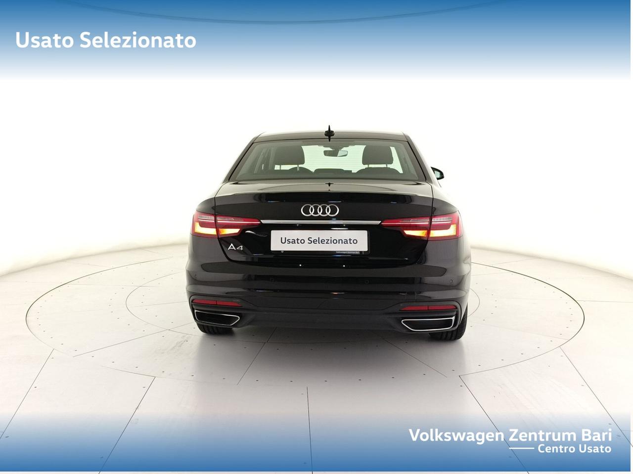 Audi A4 30 2.0 tdi mhev business 136cv s-tronic