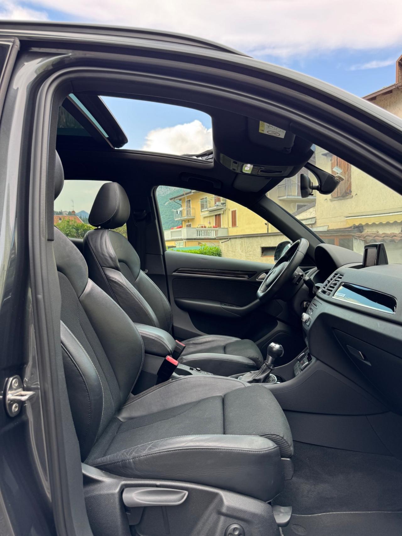 Audi Q3 2.0 TDI 150 CV sline quattro S tronic Sport
