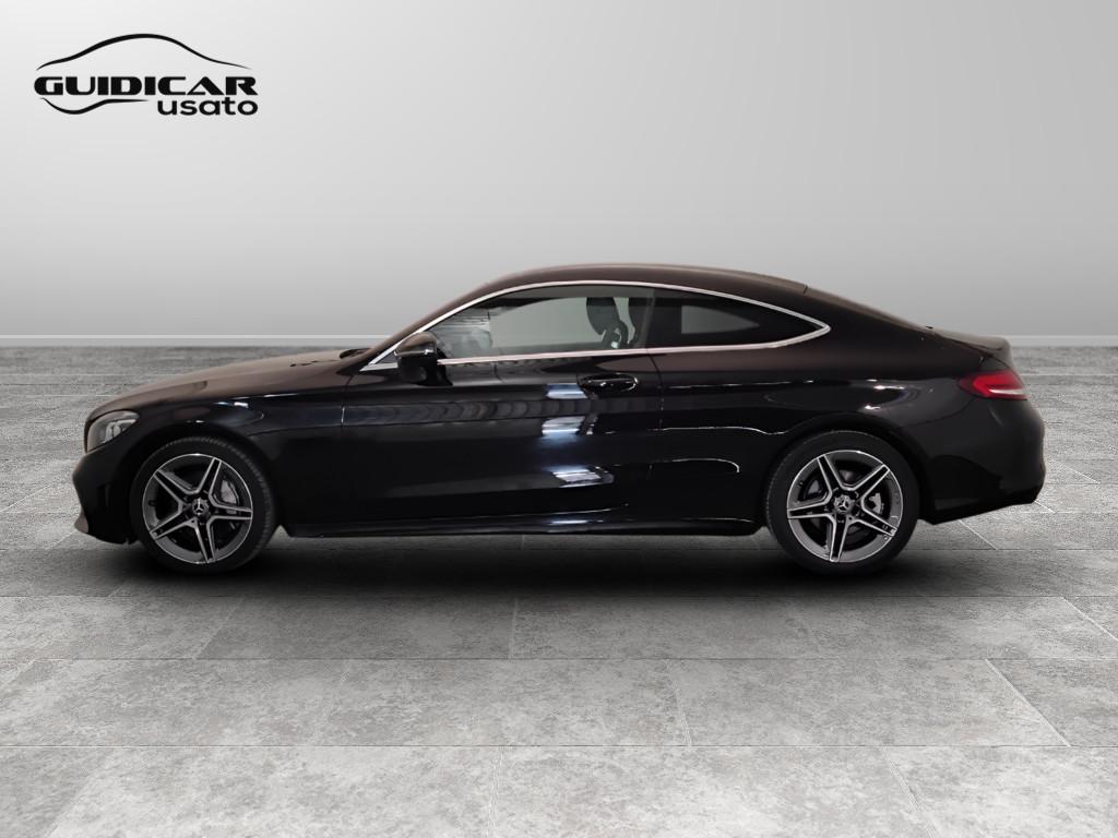 Mercedes-Benz Classe C-C205 2018 Coupe - C Coupe 220 d Premium auto