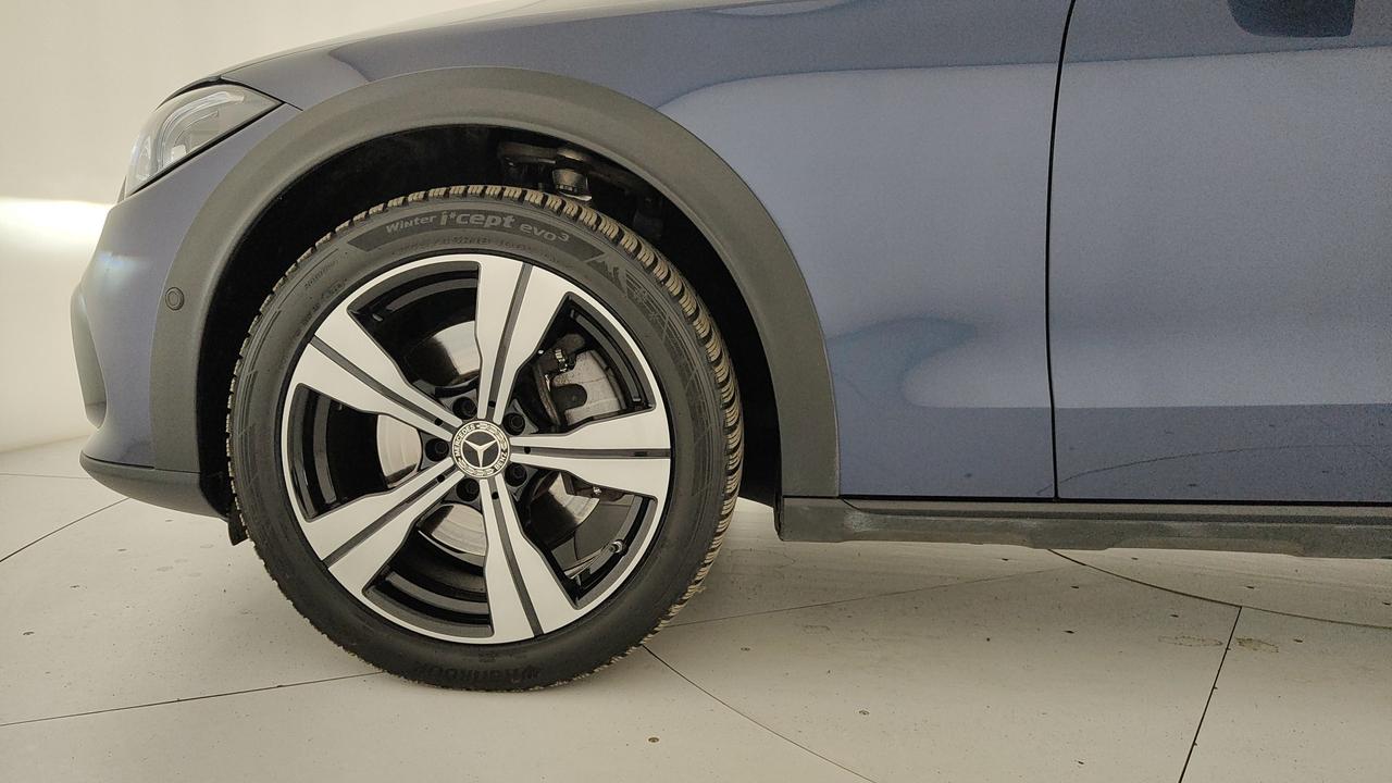 Mercedes-Benz C SW All-Terrain 220 d mhev Advanced Plus 4matic 197cv auto