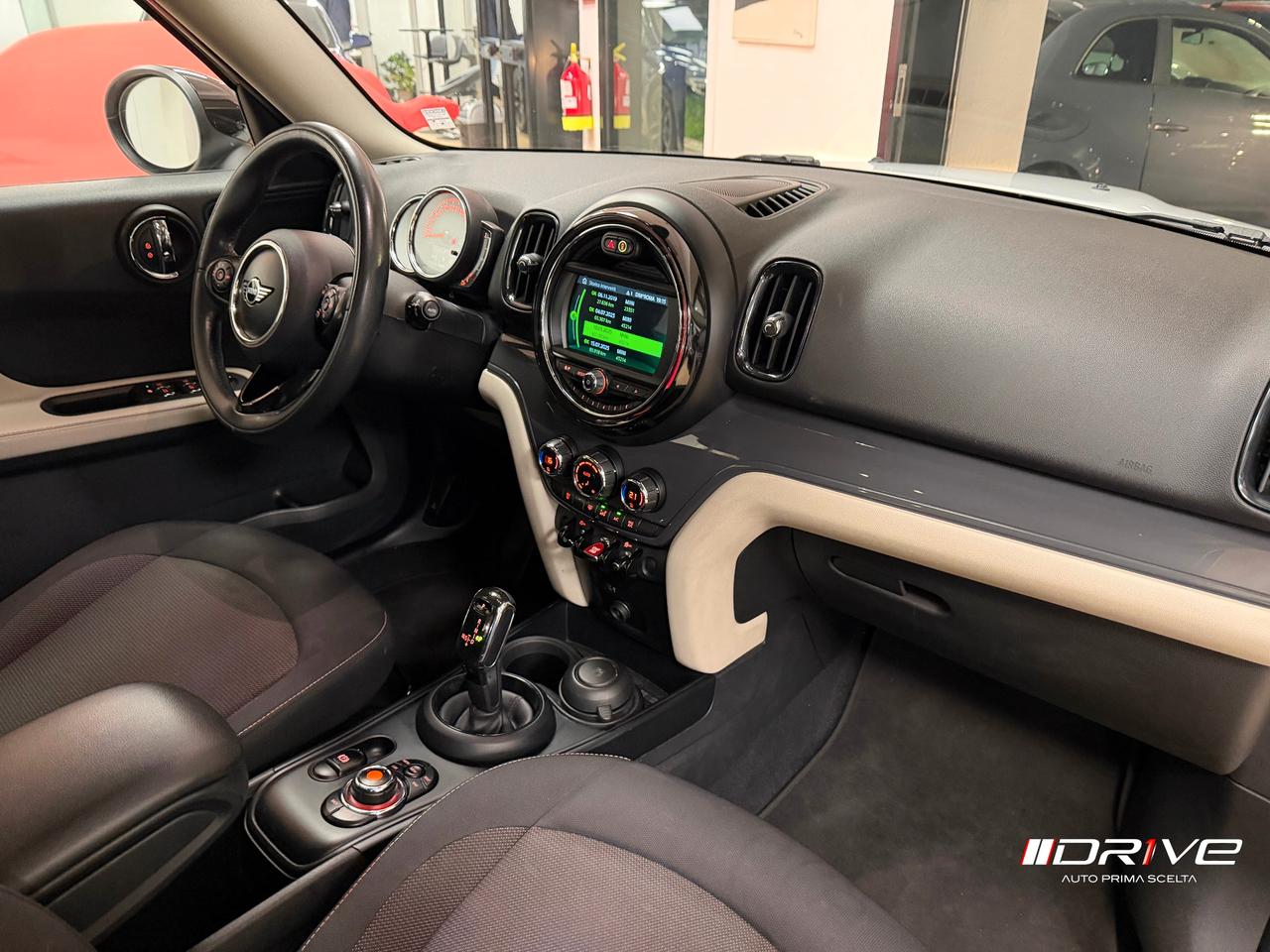MINI Mini Countrym.(F60) Mini 2.0 Cooper D Coun...