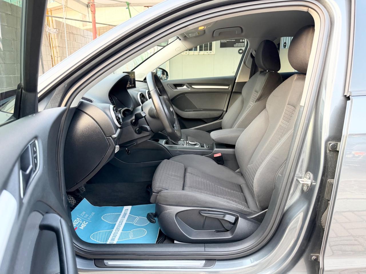 Audi A3 Sportback 1.6 TDI Ambition - GARANZIA