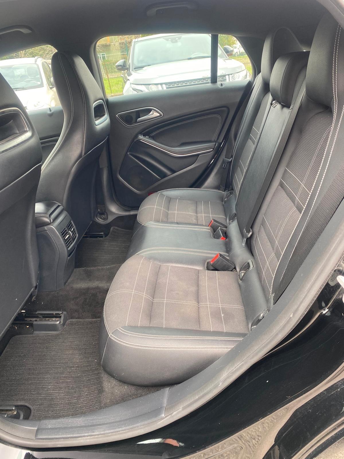 Mercedes-benz CLA 200 d S.W. Automatic Premium