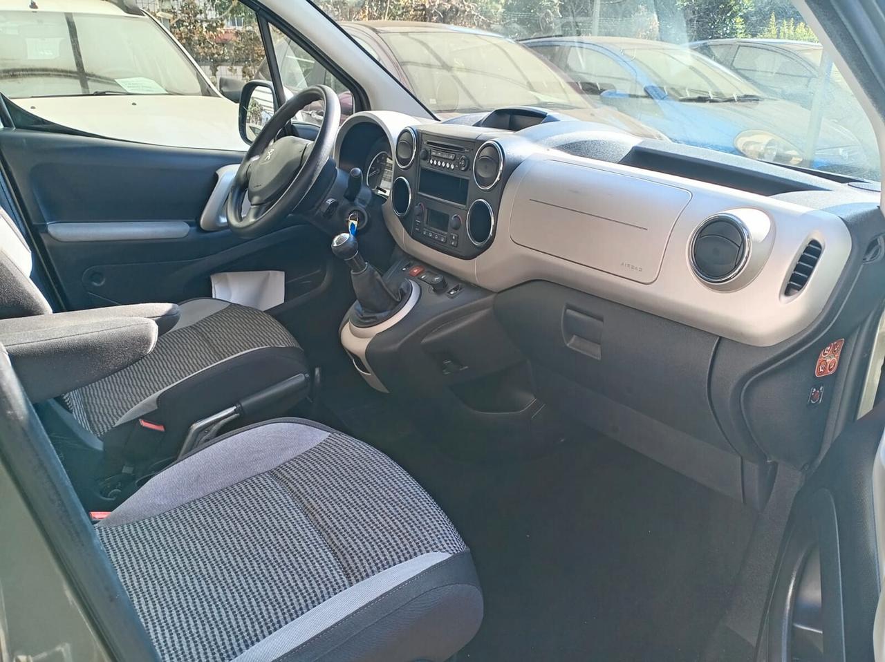 Peugeot Partner Tepee 1.6 HDi 115CV Outdoor