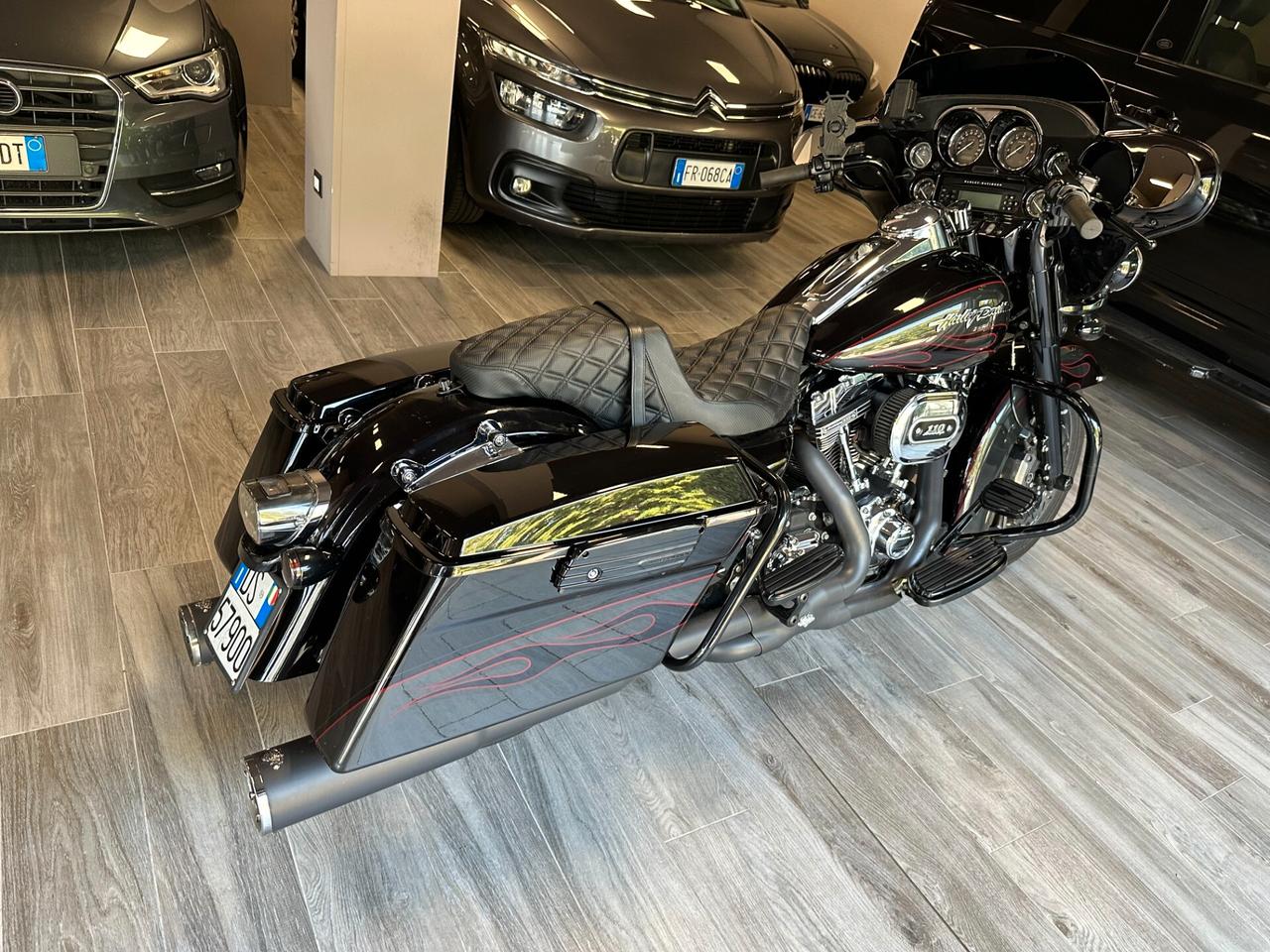 Harley-davidson CVO Street Glide 110 LIMITED EDITION - TOUR PACK ULTRA
