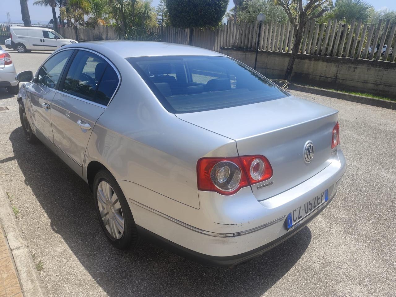 Volkswagen Passat 2.0 TDI cat Var. Highline DPF